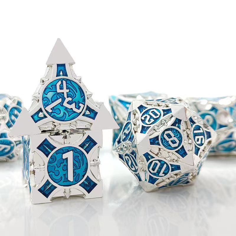 Board Game Land - 7 Pcs Cosplay D4-D20 DND Brass