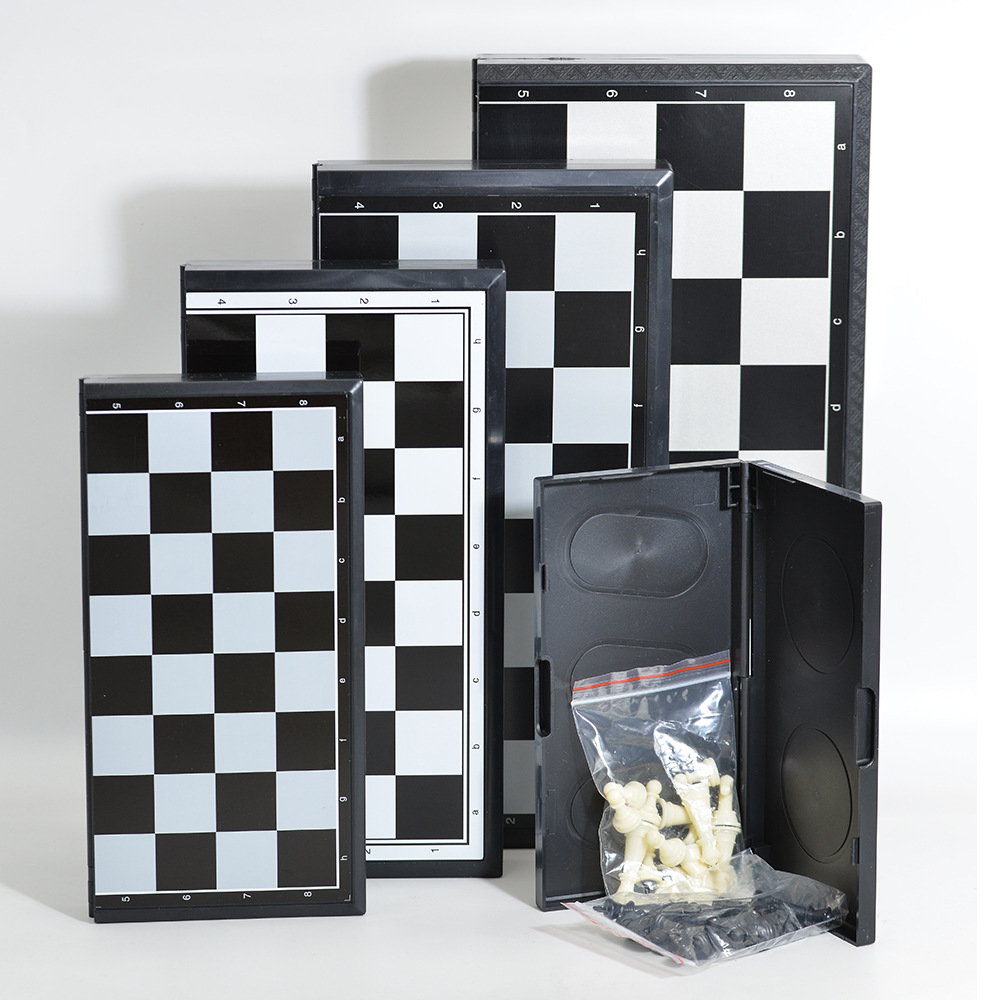 Folding Magnetic Chess Portabl - đánh giá và giá Board Game Yearbook
