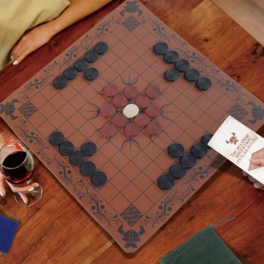 HNEFATAFL: Viking Chess Board  - đánh giá và giá Board Game Vikings